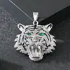 Pingente Tigre Branco de Olhos Azuis Colar Cubano Masculino Hip-Hop Americano Full Diamond Corrente Cubana Masculina Tendência Versátil Pingente de Alto Padrão