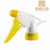 Fabricante Produce Pistola Limpiadora Desinfectante de Agua Blanca de Plástico con Botón Manual, Spray Cuadrado 28/400
