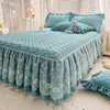 Estilo Princesa Coreana Pieza Única Ribete de Encaje Edredón Faldón de Cama Juego de Tres Piezas Cubrecama Engrosado Antideslizante con Borde de Falda Faldón de Cama