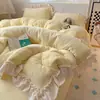 Juego de ropa de cama de cuatro piezas de encaje francés de grado A para invierno, con funda de edredón de vellón de doble cara y sábana bajera de terciopelo coral de vellón