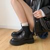 Estilo literário Textura Pele de carneiro Costura de malha Aumento Botas Chelsea de fundo grosso 2024 Inverno Botas de couro de salto médio grosso para mulheres