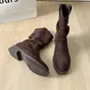 Botas de Moda Nova dos EUA para Pessoas Baixas Plissadas Western Outono Botas Curtas Salto Grosso Botas Curtas Femininas 2026 Retro Adulto