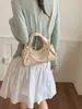 Bolsa Quadrada Pequena de Bolinhas de Alto Valor Feminina 2026 Nova Moda Ins Bolsa de Mão Ombro Bolsa Transversal Retro Tendência
