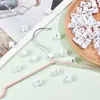 Colgador Blanco Tamaño Carta Doble Cara Impresión Anillo Redondo Fabricante de Etiquetas de Ropa Venta Directa Gran Cantidad en Stock