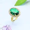 Anillo de Vidrio Verde Estilo Británico Aiyu Anillo Imitación Esmeralda Comercio Electrónico Transfronterizo Venta al por Mayor en Vivo S5112506
