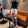 25783 Xin Da Ai Mei Yuan Verão 2025 Nova Camisa Simples de Luxo Leve Combinada com Calças de Cinco Pontos Estilosa e Emagrecedora