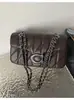 Bolso de axila baguette con puntada de diamante para mujer 2026 nuevo versátil cadena retro bandolera individual cruzada bolso de lujo ligero