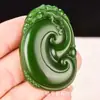 Jade verde de Xinjiang de imitación de alta calidad de Mongolia Exterior, colgante de Pixiu de espinaca verde, colgante de jade de riqueza instantánea, transmisión en vivo al por mayor disponible.