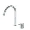 Venta al por mayor de fábrica grifo de lavabo de latón para agua fría y caliente cocina gris pistola dorado cepillado giratorio para encimera