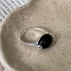 Nuevo anillo de circonita negra para mujer con apertura de onda irregular geométrica simple