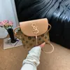 Bolso Cruzado Pequeño Cuadrado Nuevo de Verano 2026 para Mujer, Bolso de Hombro Único, Versátil de Lujo Ligero de Nicho, Bolso de Gama Alta