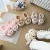 Pantuflas de Felpa con Lazo de Conejo de Dibujos Animados para Mujer 2026 Invierno Dulces Lindas Cálidas para el Hogar de Algodón Estilo Adolescente