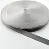 O fabricante fornece fita de poliéster brilhante de 1,5 cm para cordão DIY em estoque, disponível em 13 cores, amostras grátis disponíveis.