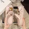 Bonitos zapatos de ballet Mary Jane para mujer, zuecos de playa transpirables y antideslizantes, zapatos planos perforados de EVA para verano.