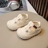 Sandalias para Bebé Verano Nuevas Llegadas Infantil Pequeño Suela Suave Zapatos Caminadores Unisex Punta Cerrada Transpirables Antipatadas Niño Pequeño Zapatos de Playa