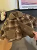 Abrigo de invierno para niño 2026 nueva ropa infantil elegante, mameluco cálido de forro polar para bebé niño, estilo moderno de otoño e invierno