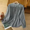 Foto real de camisa de algodón con estampado de ribete de encaje vintage para mujer, top casual de moda estilo Mori para primavera y otoño con mangas largas