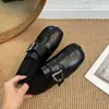 Zapatos de Pata de Cerdo Zapatos Pequeños de Cuero Suela Plana Punta Redonda 2026 Qian Feng Zhi Nuevos Mocasines Estilo Británico Otoño Falsos Viejos Divididos