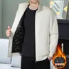 2026 Nuevo Estilo Nuevo Artículo Caliente Ropa para Papá de Mediana Edad y Adultos Mayores Chaqueta de Algodón Temporada de Otoño e Invierno Talla Grande Más Terciopelo Transfronterizo Negocio Administrativo