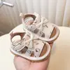 Sandalias de Verano para Bebé Niña Estilo Nuevo con Punta Abierta, Zapatos para Niños Pequeños Antideslizantes de Suela Suave, Zapatos de Princesa con Lazo de Dibujos Animados, Zapatos que Chirrían