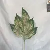 Planta Verde Simulada Película 3D Hoja de Guanyin de 5 Puntas Bosque Decoración de Boda Base Guía de Camino Arreglo Floral Material de Hoja Verde Venta al por Mayor