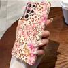 Estojo de celular de luxo de nicho, item popular da internet, estampa de leopardo selvagem, flor rosa aquarelada, adequado para Samsung S24 Ultra, estojo tipo película