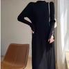 Vestido Tricotado Feminino Decote V para Usar por Baixo Outono e Inverno Novo Estilo Francês Elegante e Sofisticado Cintura Saia Longa A-Line Tendência