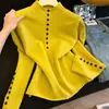 Tejido de punto de alta gama con botones, cuello alto medio, manga larga para mujer en Otoño e Invierno, aspecto adelgazante y top rejuvenecedor, 40-100 kg