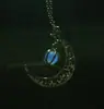 Directo de fábrica Joyería europea y americana Popular en eBay Gema luminosa Collar de sol y luna Cadena para clavícula Cadena para suéter Venta al por mayor