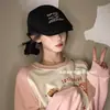 Galleta de Crema 2025 Nuevo Estilo Coreano Estilo Japonés Vintage Pequeño Tiburón Carta Bordada Gorra de Béisbol Cabeza Grande de Mujer