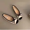 Bailarinas plateadas para mujer, Zapatos rojos de suela blanda de otoño, Zapatos nuevos de estilo nacional chino, Bailarinas para mujer