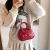 Bolso Pequeño Rojo de Textura de Alta Gama para Mujer 2024 Nuevo Verano Popular Versátil Bolso Bandolera Moda Bolso de Mano Super Hot