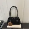 Bolso de Axila de Gran Capacidad Retro de Alto Valor Estilo Coreano 2026 Nuevo Bolso Almohada de Moda Bolso de Hombro Único para Viajes de Nicho para Mujer