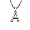 Colar novo de A-Z em aço inoxidável, quente, transfronteiriço, 26 letras em inglês, feminino, corrente de clavícula tipo caixa em aço inoxidável, não desbota