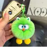 Piel Sintética de Conejo Rex Gafas Lindas Llavero de Bola de Carbón Pequeña Colgante de Peluche Muñeco de Dibujos Animados Colgante para Bolso