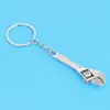 Llavero de llave inglesa creativo móvil de metal llave pequeña regalo herramienta llavero se puede configurar LOGO