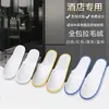 Chinelos descartáveis estilo hotel para hóspedes, antiderrapantes, com sola grossa, feitos de pelúcia mubra genuína, disponíveis em vários materiais, adequados para uso em hotéis e para banho