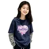 Camiseta de manga larga para niña 2026 nuevo estilo de otoño, top a rayas de algodón puro elegante y lindo con un diseño de dos piezas simulado