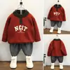 Malharia Infantil 2025 Nova Outono e Inverno Roupa de Baixo Infantil Menino Bebê Aconchegante Quente Malha para Usar por Baixo
