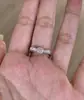 Nuevo Anillo de Dedo con Lazo de Diamante Rosa para Mujer Dulce Lindo Estilo Girly Lujo Ligero Diseño de Nicho Anillo de Dedo Abierto Ajustable