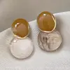 Pendientes de botón florales retro marrones franceses diseño de nicho pendientes geométricos nuevos de moda lujo ligero de alta calidad pendientes para mujer