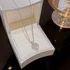 Collar Corazón a Corazón Japonés y Coreano Collar de Acero de Titanio Colgante de Corazón de Zirconio Completo Super Brillante Joyería Popular Cadena Clavicular Personalizada para Mujeres