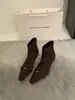 2025 Novas Botas Maillard de Início de Outono Botas Curtas de Salto Alto Camurça Salto Grosso Retro Bico Quadrado Pequeno Botas Curtas para Mulheres