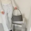 Exquisita Súper Popular Bolsa Pequeña de Nylon para Mujer Verano 2026 Nueva Moda Versátil Bolso de Hombro Único Bolso de Axila Bolso de Mano Estilo Baguette