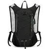 La Bolsa Exterior AZELA es una mochila de ciclismo ligera para viajes de cross-country y senderismo, con gran capacidad y diseño ligero.