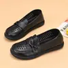 Bai Zhenhe Verano 2026 Calzado Casual Individual Hueco Transpirable Cómodo Zapatos de Agujeros para Mujer Lazo Moda Zapatos de Madre