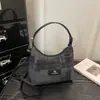 Estilo Coreano Moda Nueva Primavera 2026 Bolso Nicho Tipo Dumpling, Bolso Cruzado de Hombro Único Personalizado, Bolso de Mujer de Moda con Textura de Alta Calidad