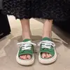Zapatos Blancos sin Cordones 2026 Estilo Nuevo Súper Caliente Zapatos de Lona Populares con Suela Gruesa para Mujer Mocasines de Verano Cerrados