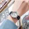 Nova live com mercadorias cinza clássico simples pulseira de silicone feminina Joker quartzo relógio feminino uma geração de cabelo