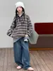 Conjunto de suéter de rayas estilo coreano y conjunto de punto para niñas de otoño e invierno, que incluye una sudadera con capucha y pantalones vaqueros de pierna ancha con adornos de diamantes de imitación, estilo moderno